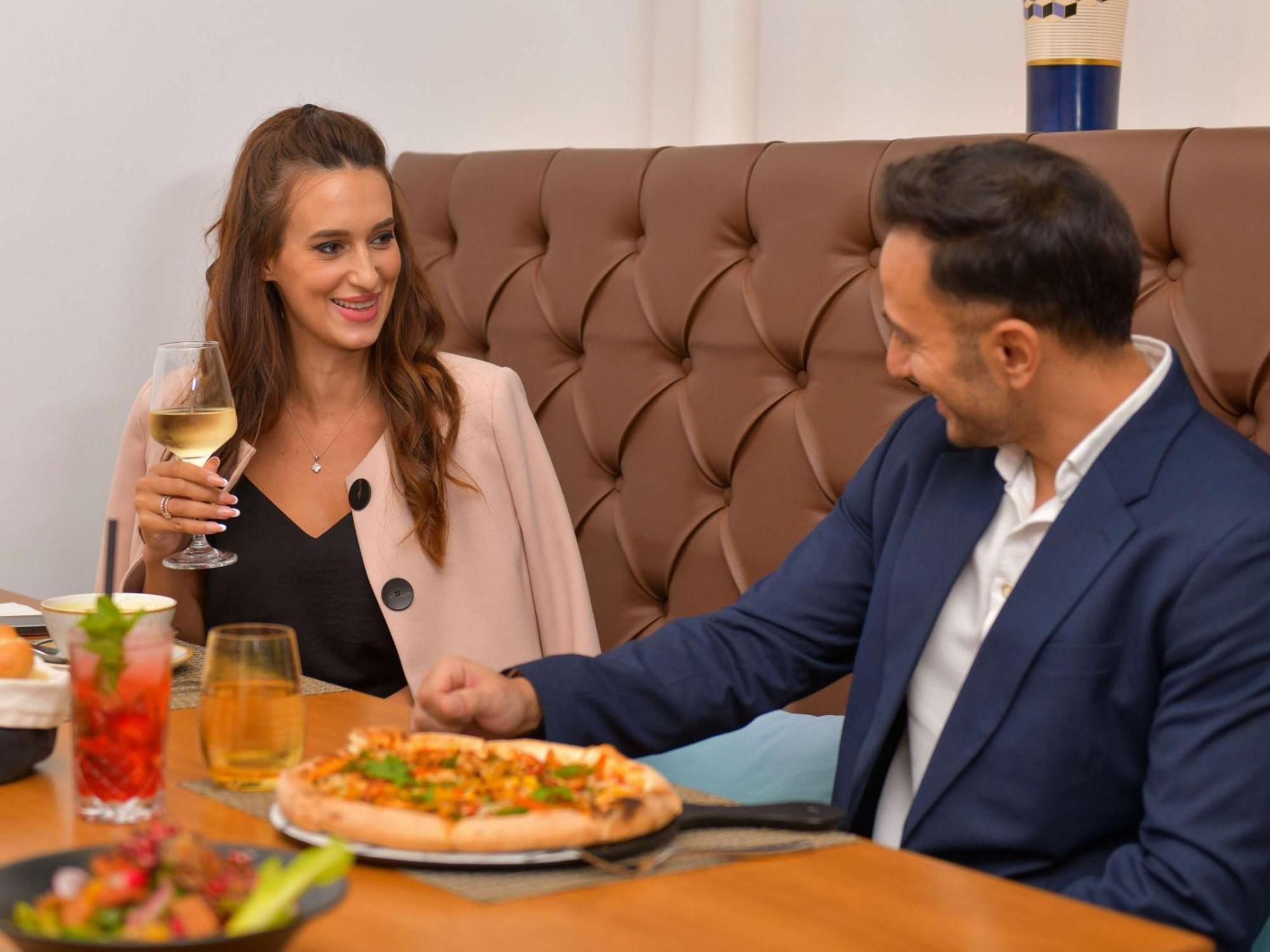 Ibis Doha Hotell Eksteriør bilde